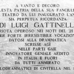 Lapide posta all'esterno del Teatro Golfarelli a Civitella di Romagna